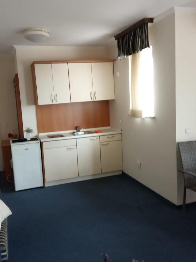 Turanj Apartman Apartment Exterior photo